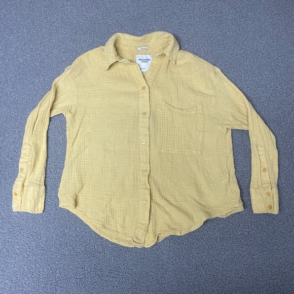 Abercrombie & Fitch Tops - Abercrombie & Fitch Shirt Womens XS Oversized yellow gauze button up shirt